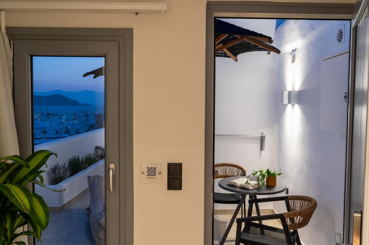 Enalios Sunset Suites Naxos City Екстериор снимка