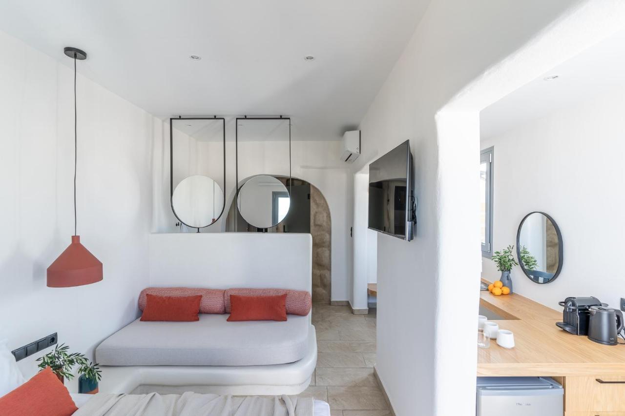 Enalios Sunset Suites Naxos City Екстериор снимка